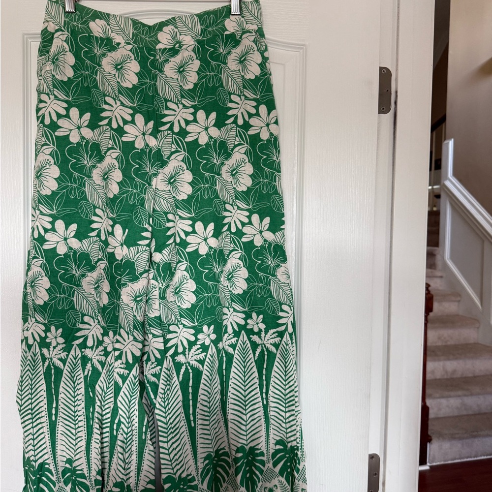 C&C California Green & White Floral Wide-Leg Pants